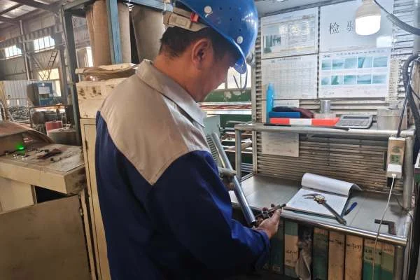 Aluminum Quality Inspection Laboratory at Xingyong aluminum pole factory