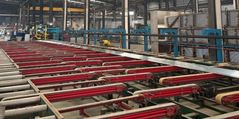Qu'est-ce que le procédé d'extrusion de l'aluminium ?