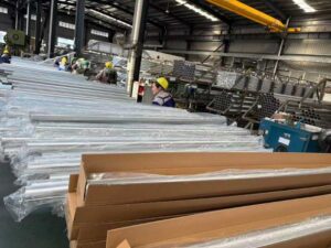 aluminum telescopic poles factory bulk production different diameters inspection