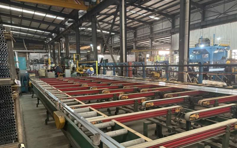 Xingyong Heavy Extrusion Power at Xingyong aluminum pole factory