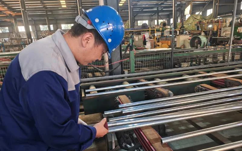 Aluminum Anodizing Layer Thickness Test at Xingyong aluminum pole factory