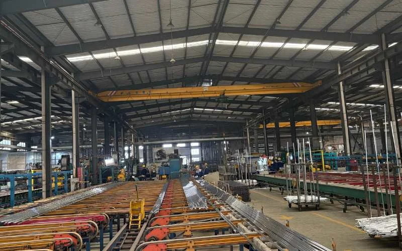 Aluminum extrusion press 2000T for telescopic pole manufacturing