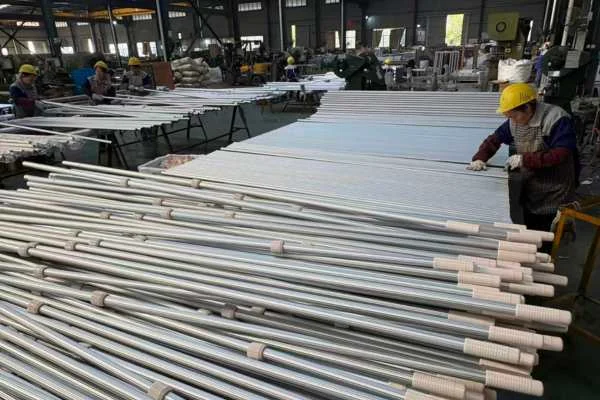 Poolpole Extension Pool Pole Easy to Store and Operate for OEM aluminum pole manufacturing