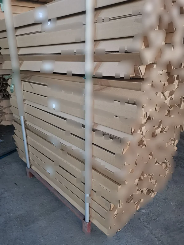 Flat-packed pool poles in printed mailer boxes palletized for export