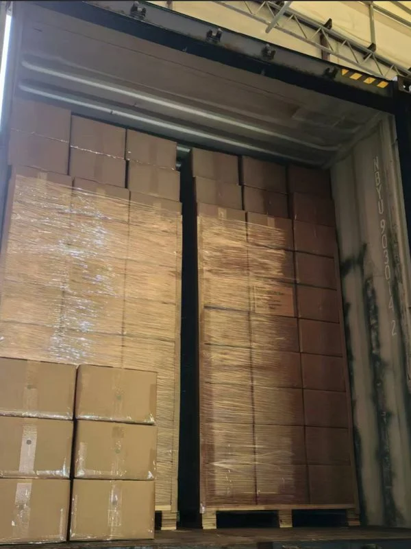 Container loading of OEM aluminum broom poles for US market