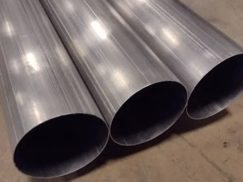 Six inch class aluminum pipe handling