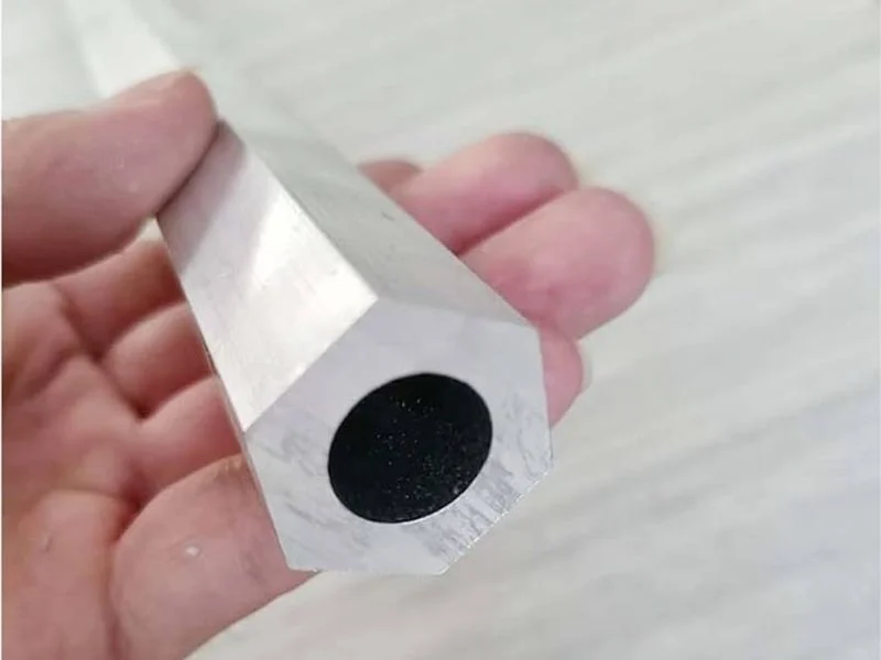 Across-flats dimension check on hex extrusion