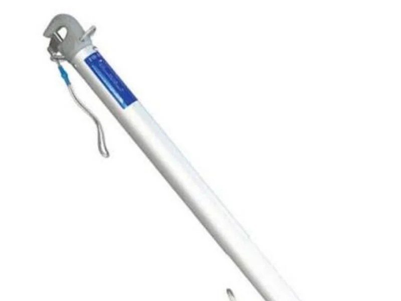 Telescoping whisker pole collapsed and extended