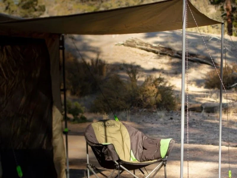 Awning pole holding set height under load