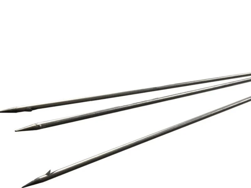 One-piece anodized aluminum pole spear shaft