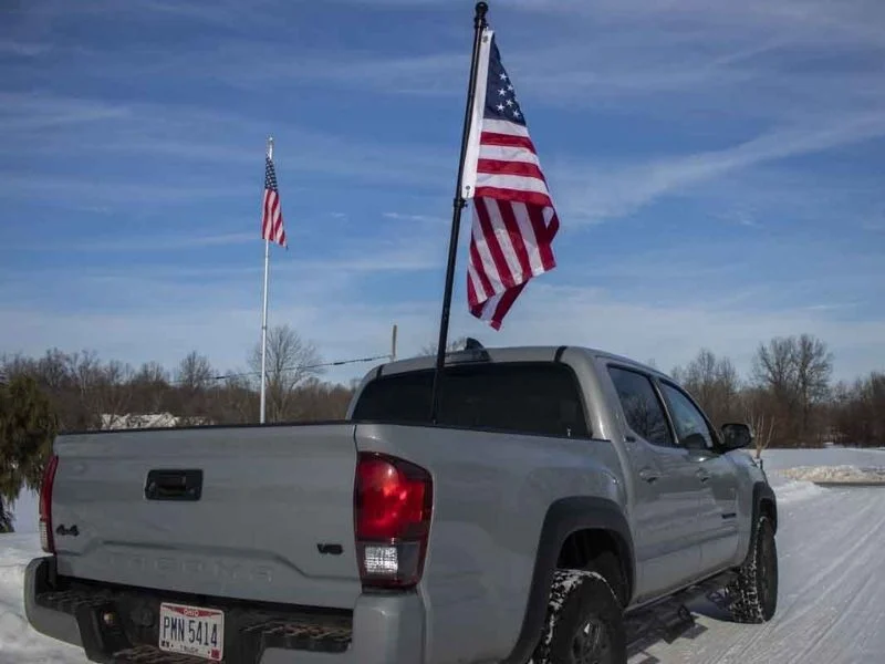 Truck bed flag pole kit with pocket mount