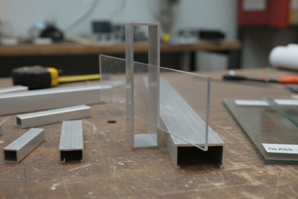 aluminum U channel used for panel edging and protection with polycarbonate sheet